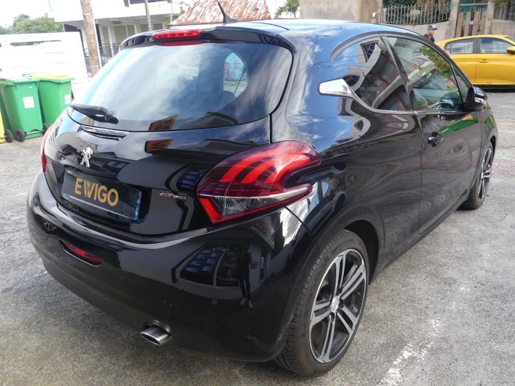 voiture occasion PEUGEOT 208 à la Réunion disponible sur noutlauto.re
