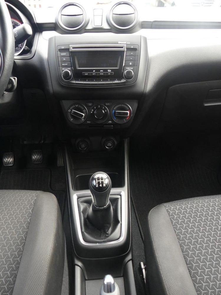 voiture occasion SUZUKI SWIFT à la Réunion disponible sur noutlauto.re