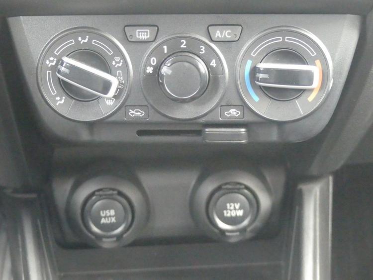 voiture occasion SUZUKI SWIFT à la Réunion disponible sur noutlauto.re
