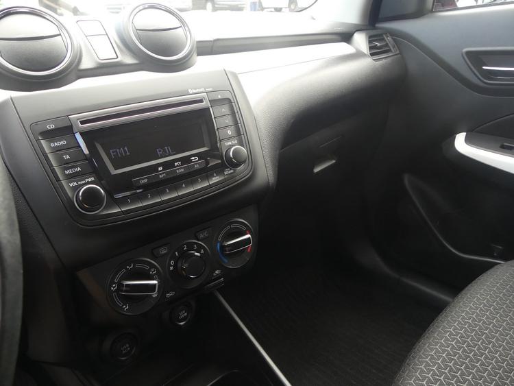voiture occasion SUZUKI SWIFT à la Réunion disponible sur noutlauto.re