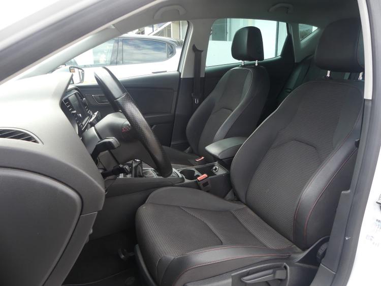 voiture occasion SEAT LEON à la Réunion disponible sur noutlauto.re