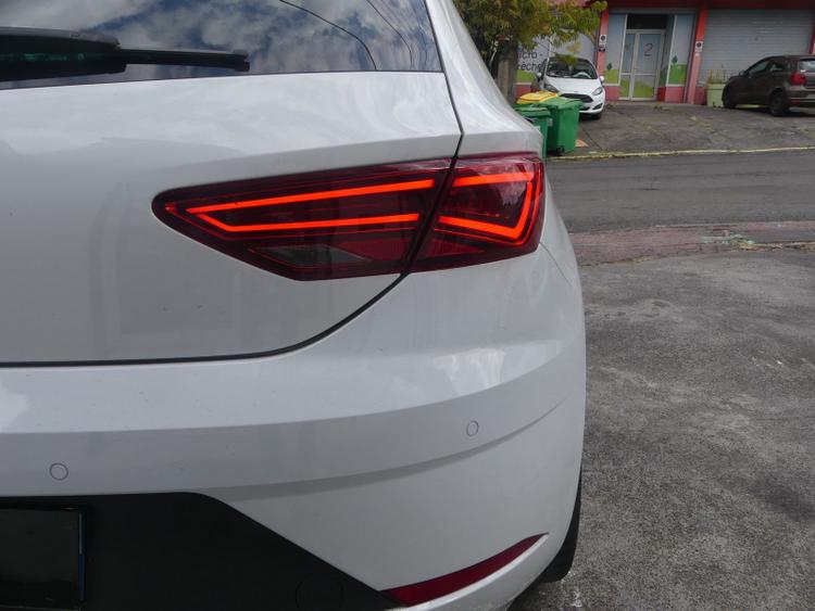 voiture occasion SEAT LEON à la Réunion disponible sur noutlauto.re