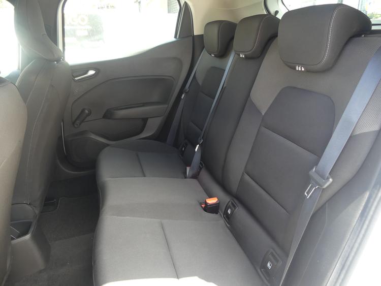 voiture occasion RENAULT CLIO à la Réunion disponible sur noutlauto.re