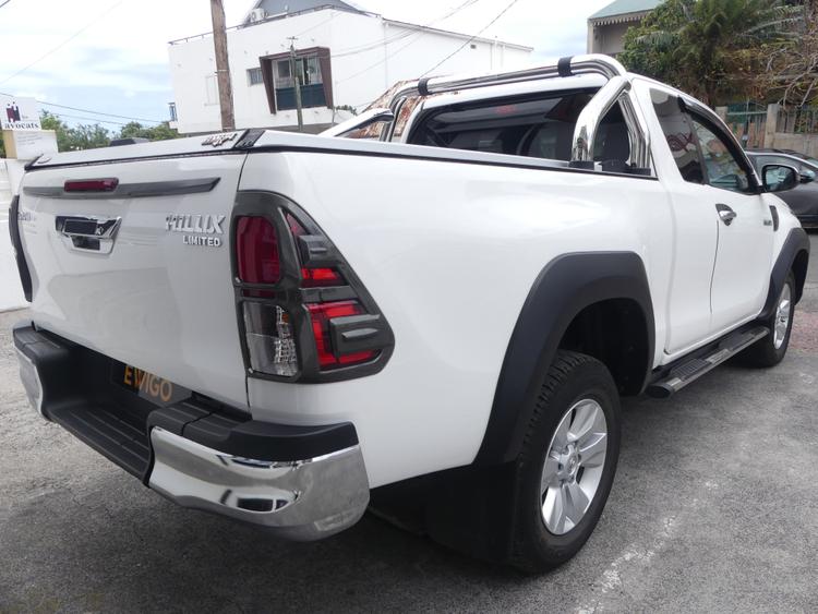 voiture occasion TOYOTA HILUX à la Réunion disponible sur noutlauto.re