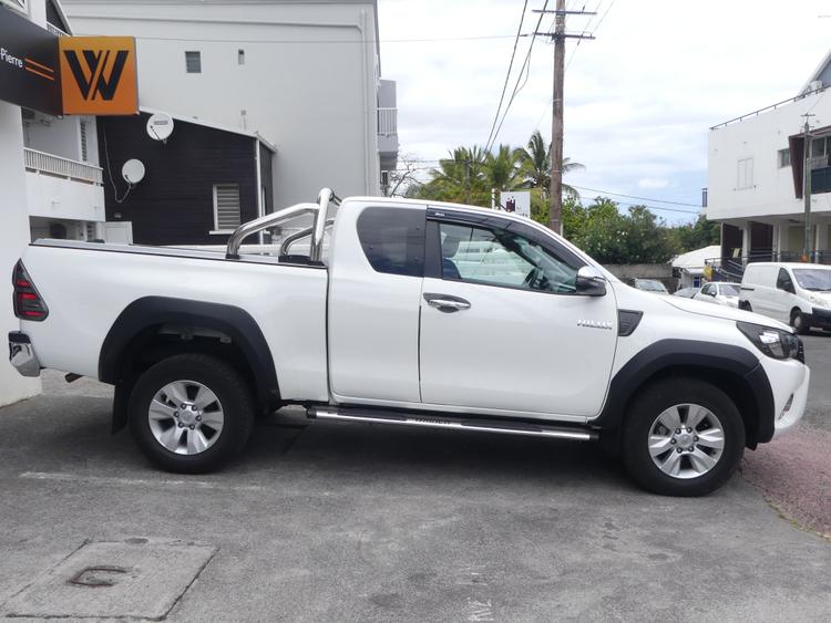 voiture occasion TOYOTA HILUX à la Réunion disponible sur noutlauto.re