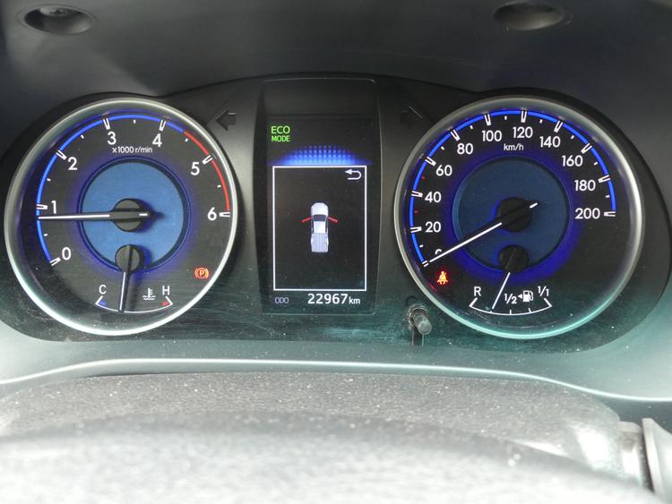 voiture occasion TOYOTA HILUX à la Réunion disponible sur noutlauto.re