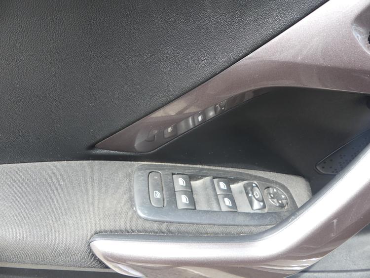 voiture occasion PEUGEOT 2008 à la Réunion disponible sur noutlauto.re