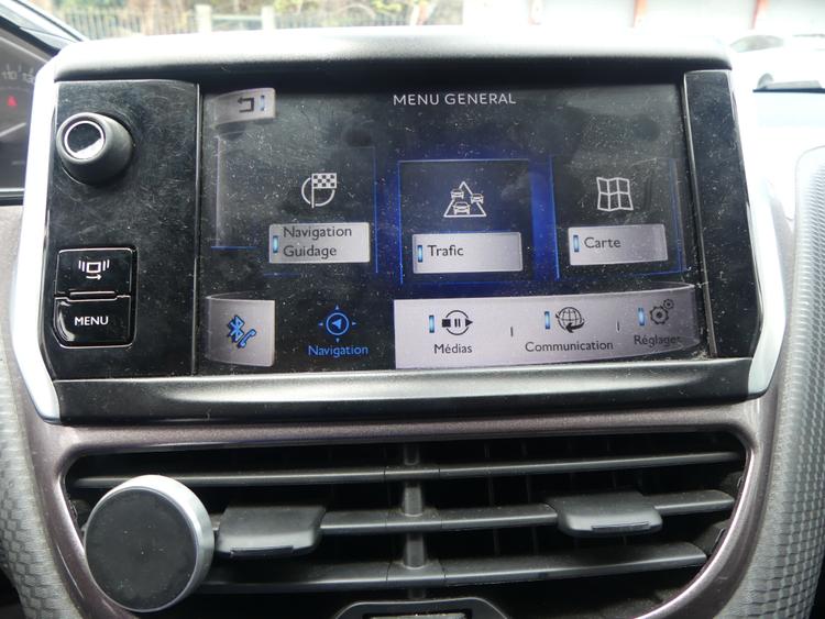 voiture occasion PEUGEOT 2008 à la Réunion disponible sur noutlauto.re