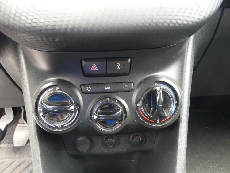 voiture occasion PEUGEOT 2008 à la Réunion disponible sur noutlauto.re