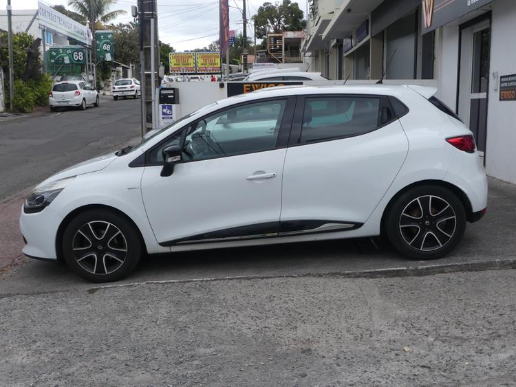 voiture occasion RENAULT CLIO à la Réunion disponible sur noutlauto.re