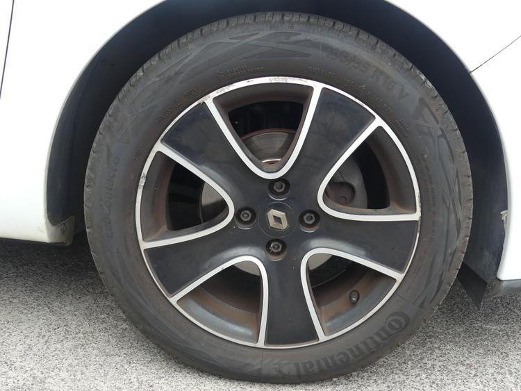 voiture occasion RENAULT CLIO à la Réunion disponible sur noutlauto.re