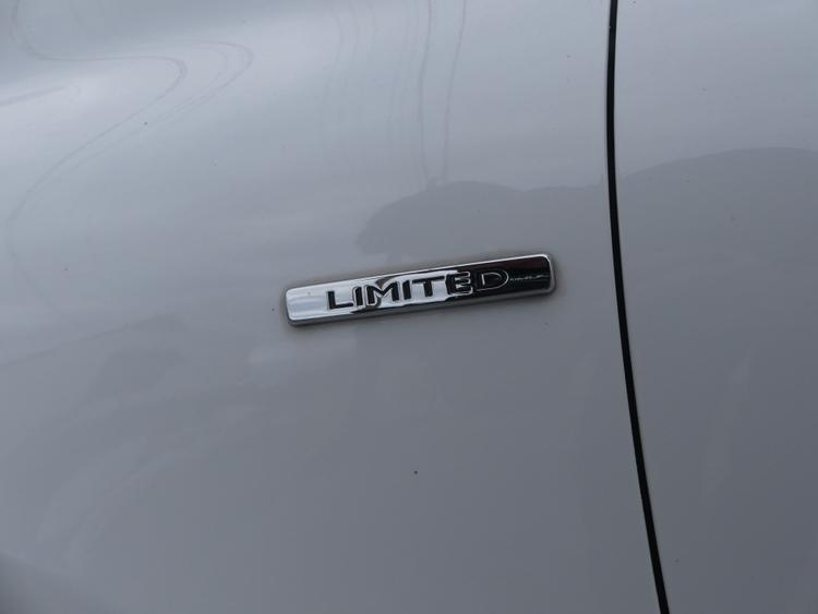 voiture occasion RENAULT CLIO à la Réunion disponible sur noutlauto.re