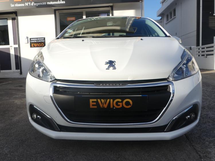 voiture occasion PEUGEOT 208 à la Réunion disponible sur noutlauto.re