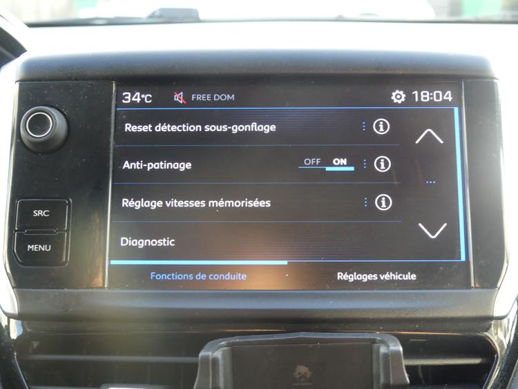 voiture occasion PEUGEOT 208 à la Réunion disponible sur noutlauto.re