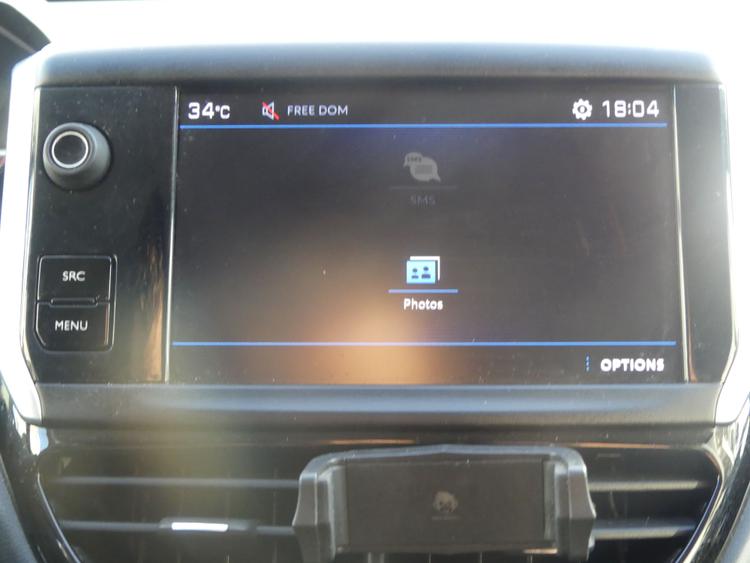 voiture occasion PEUGEOT 208 à la Réunion disponible sur noutlauto.re