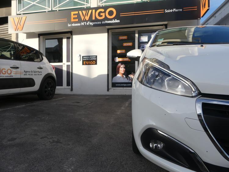 voiture occasion PEUGEOT 208 à la Réunion disponible sur noutlauto.re