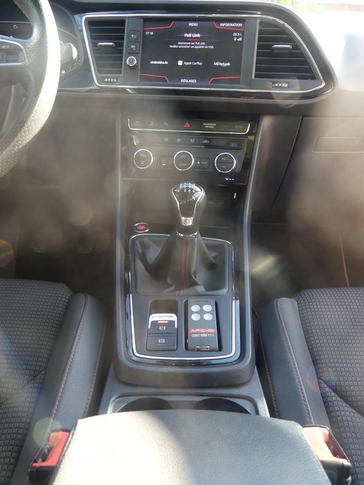 voiture occasion SEAT LEON à la Réunion disponible sur noutlauto.re