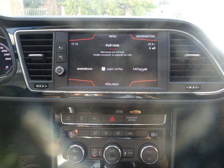 voiture occasion SEAT LEON à la Réunion disponible sur noutlauto.re