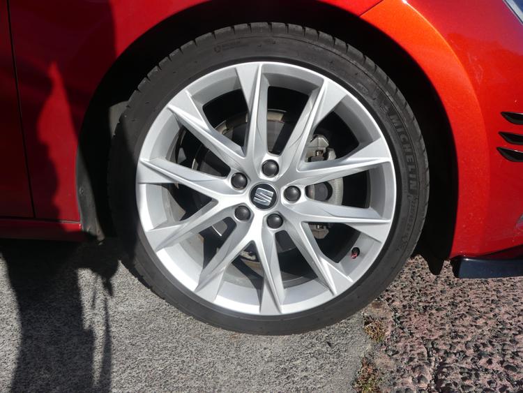voiture occasion SEAT LEON à la Réunion disponible sur noutlauto.re