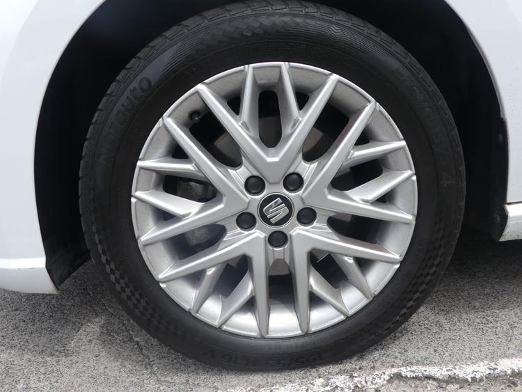 voiture occasion SEAT IBIZA à la Réunion disponible sur noutlauto.re