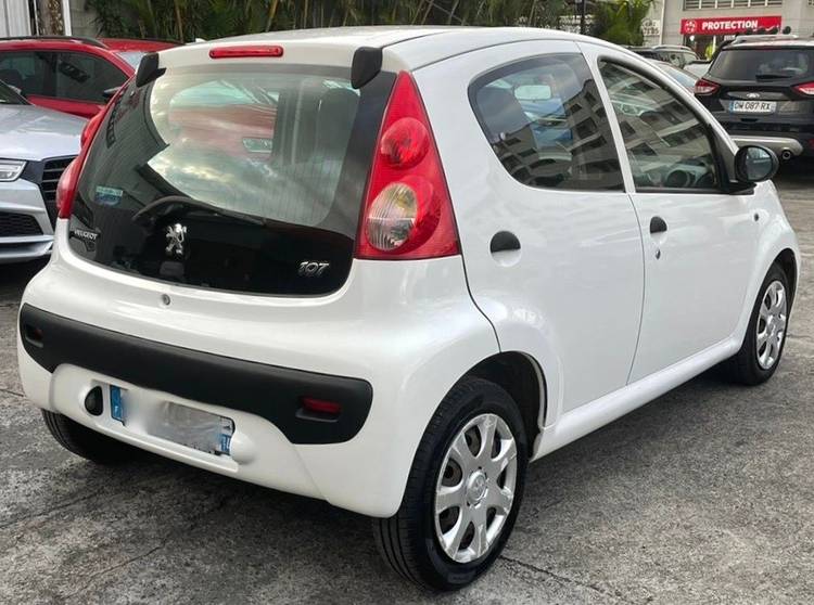 voiture occasion PEUGEOT 107 à la Réunion disponible sur noutlauto.re