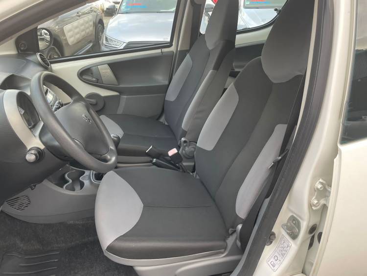 voiture occasion PEUGEOT 107 à la Réunion disponible sur noutlauto.re