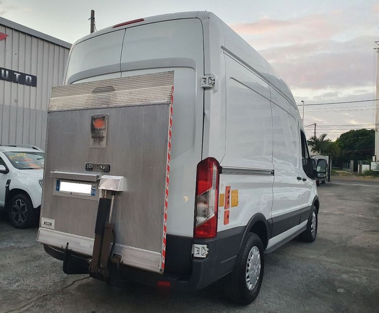 voiture occasion FORD TRANSIT à la Réunion disponible sur noutlauto.re