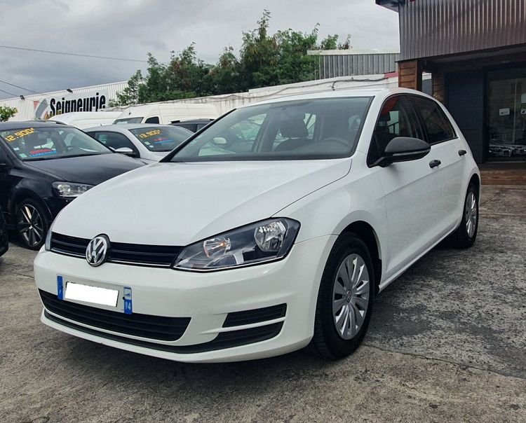 voiture occasion VOLKSWAGEN GOLF à la Réunion disponible sur noutlauto.re