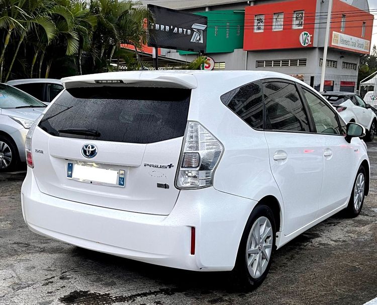 voiture occasion TOYOTA PRIUS+ à la Réunion disponible sur noutlauto.re