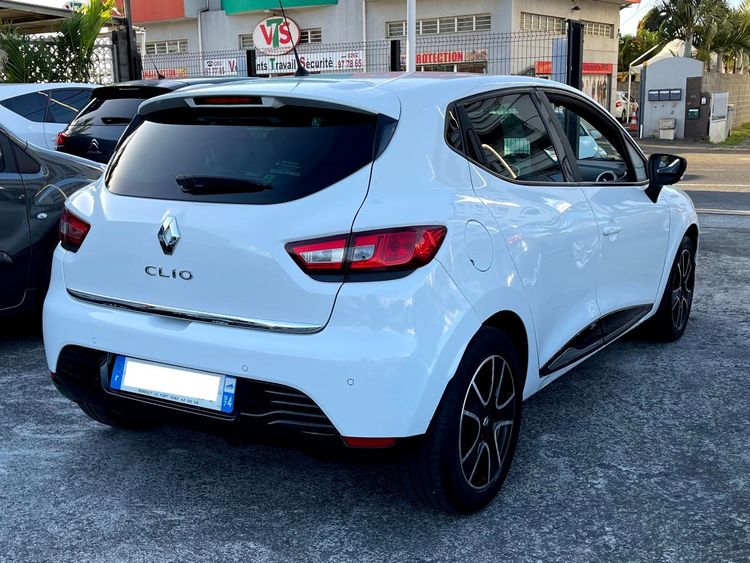 voiture occasion RENAULT CLIO à la Réunion disponible sur noutlauto.re