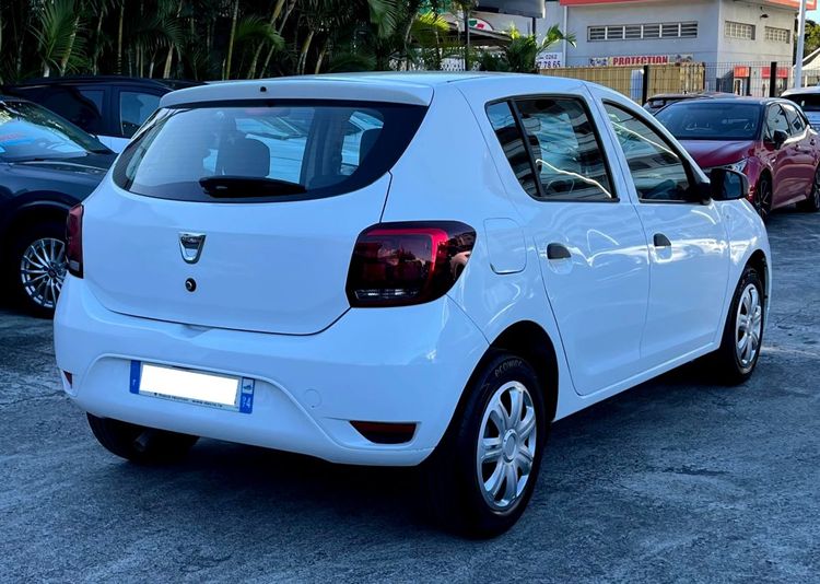 voiture occasion DACIA SANDERO à la Réunion disponible sur noutlauto.re