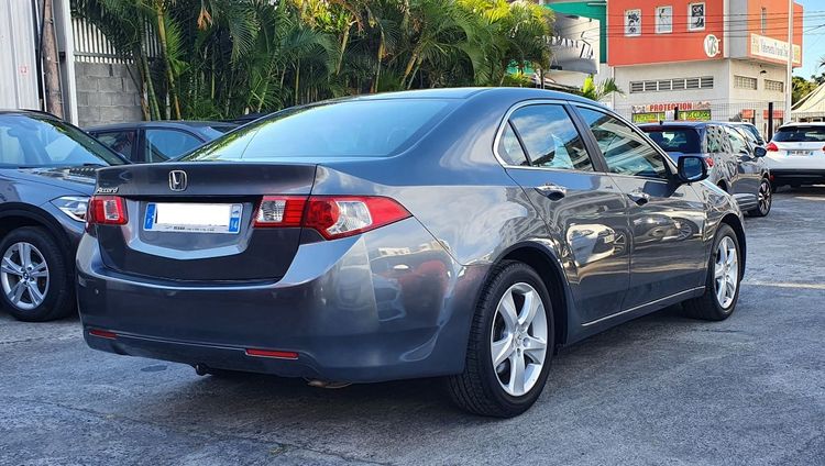 voiture occasion HONDA ACCORD à la Réunion disponible sur noutlauto.re
