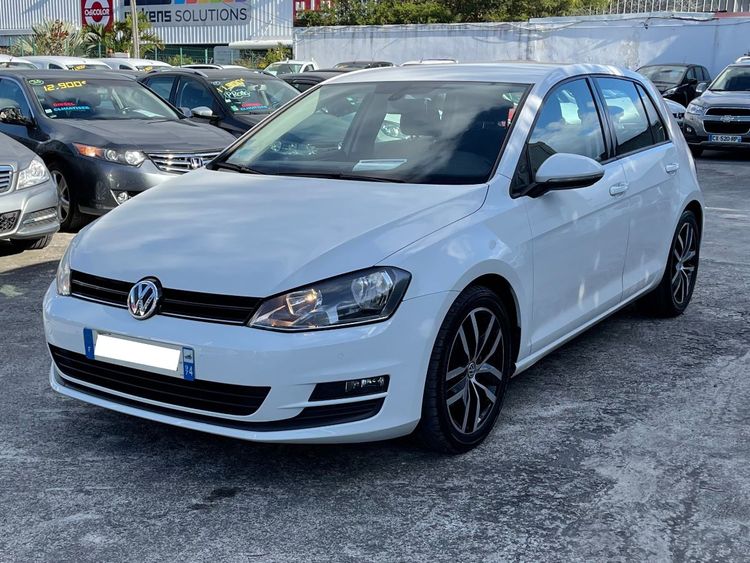 voiture occasion VOLKSWAGEN GOLF à la Réunion disponible sur noutlauto.re