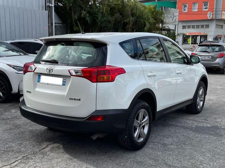 voiture occasion TOYOTA RAV4 à la Réunion disponible sur noutlauto.re