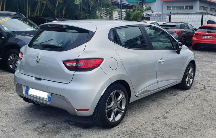 voiture occasion RENAULT CLIO à la Réunion disponible sur noutlauto.re