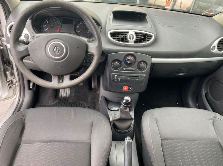 voiture occasion RENAULT CLIO à la Réunion disponible sur noutlauto.re