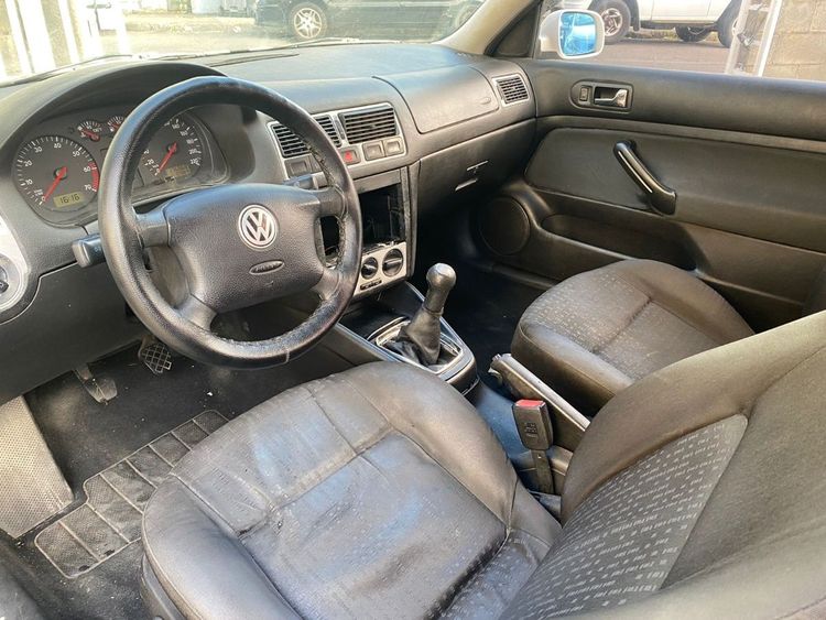 voiture occasion VOLKSWAGEN GOLF à la Réunion disponible sur noutlauto.re