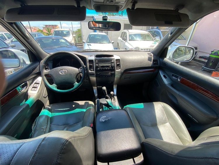 voiture occasion TOYOTA LAND CRUISER à la Réunion disponible sur noutlauto.re
