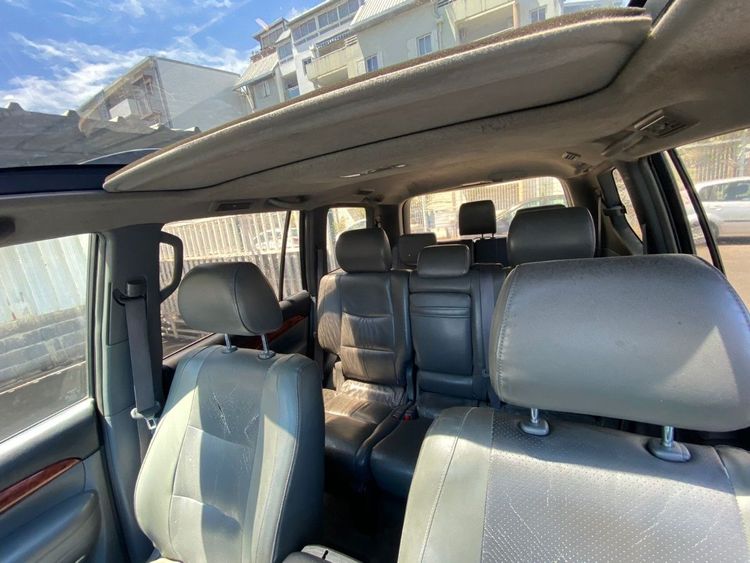 voiture occasion TOYOTA LAND CRUISER à la Réunion disponible sur noutlauto.re