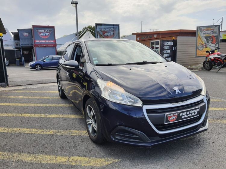 voiture occasion PEUGEOT 208 à la Réunion disponible sur noutlauto.re