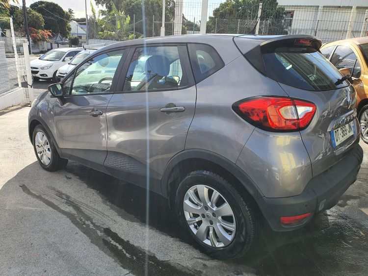 voiture occasion RENAULT CAPTUR à la Réunion disponible sur noutlauto.re