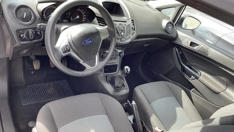 voiture occasion FORD FIESTA à la Réunion disponible sur noutlauto.re