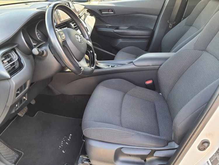 voiture occasion TOYOTA C-HR à la Réunion disponible sur noutlauto.re