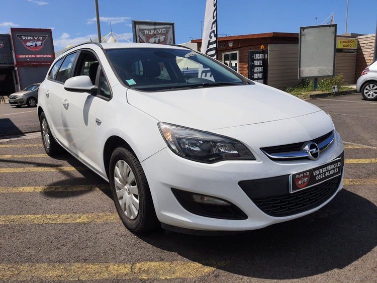 voiture occasion OPEL ASTRA à la Réunion disponible sur noutlauto.re