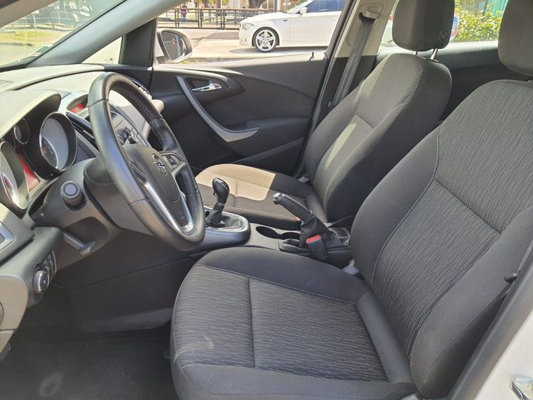 voiture occasion OPEL ASTRA à la Réunion disponible sur noutlauto.re