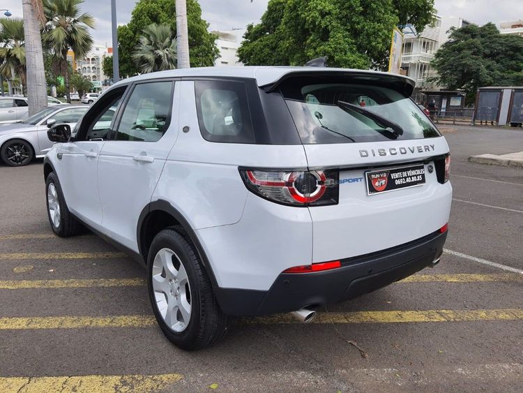 voiture occasion LAND ROVER DISCOVERY à la Réunion disponible sur noutlauto.re