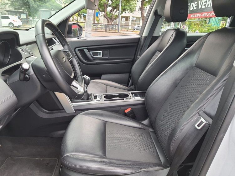 voiture occasion LAND ROVER DISCOVERY à la Réunion disponible sur noutlauto.re