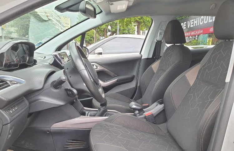 voiture occasion PEUGEOT 2008 à la Réunion disponible sur noutlauto.re
