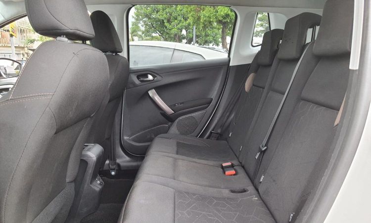 voiture occasion PEUGEOT 2008 à la Réunion disponible sur noutlauto.re