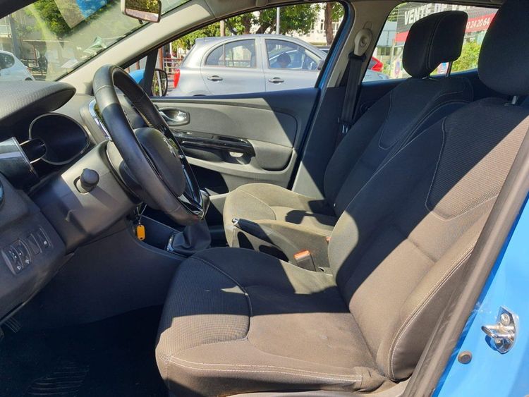 voiture occasion RENAULT CLIO à la Réunion disponible sur noutlauto.re